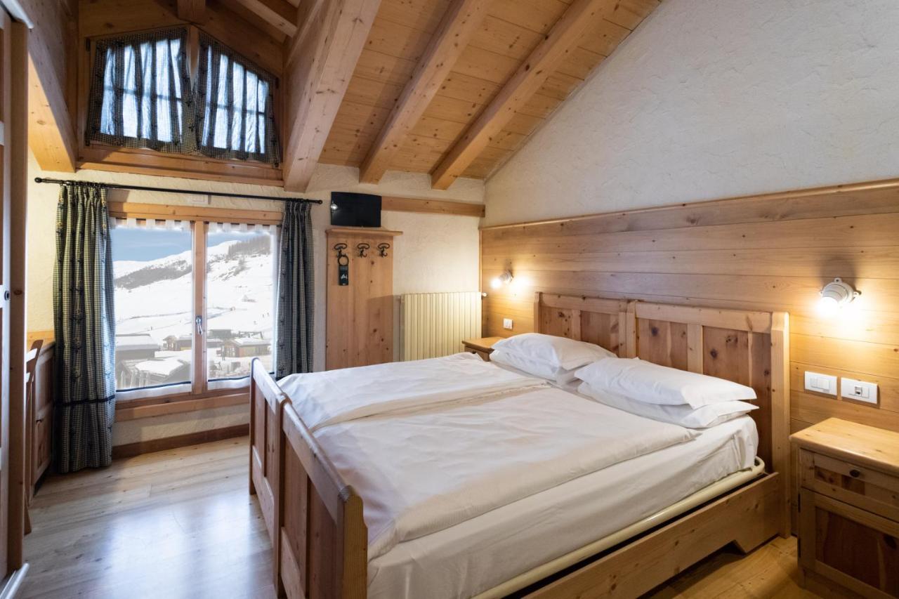 Hotel Helvetia 리비뇨 외부 사진