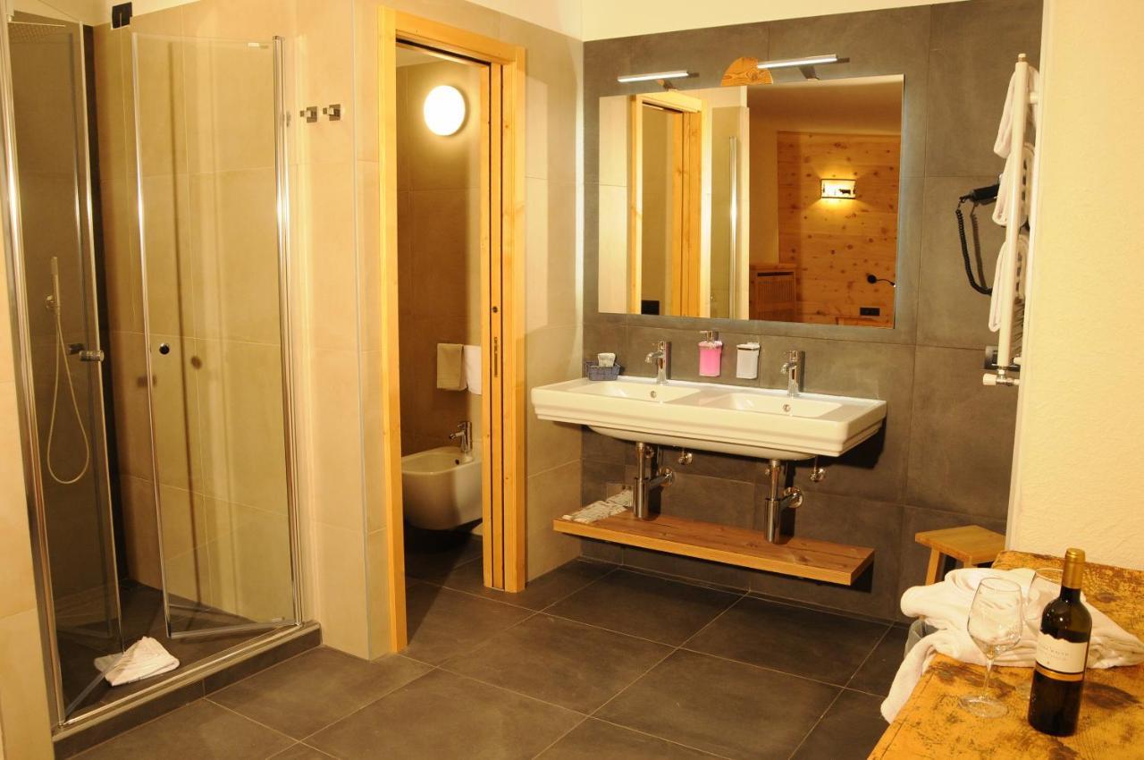 Hotel Helvetia 리비뇨 외부 사진